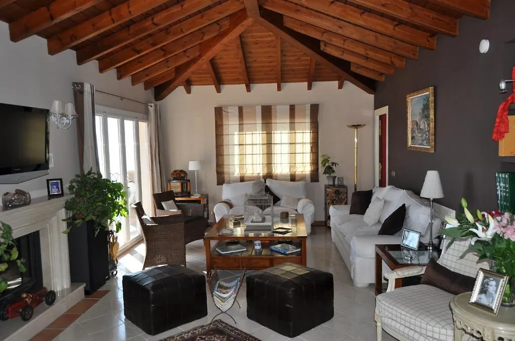 Welcome Inn Nerja Guest House Luxury Bed & Breakfast